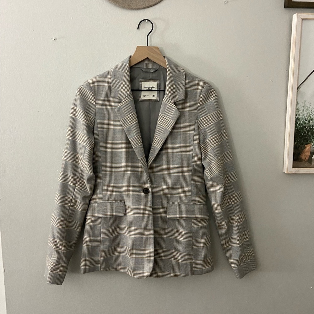 Abercrombie and Fitch plaid blazer